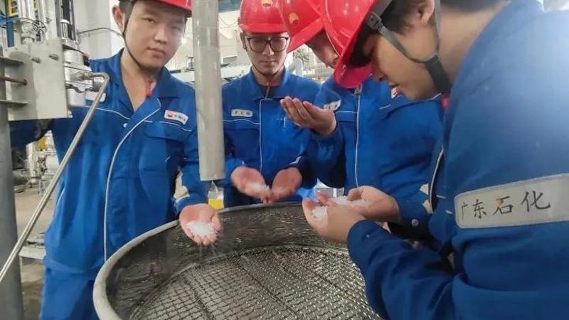 第三代半导体新材料：突破与挑战并存