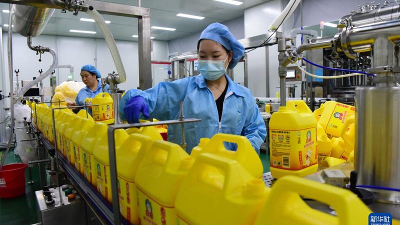 PET塑料原料报价单背后的行业解析